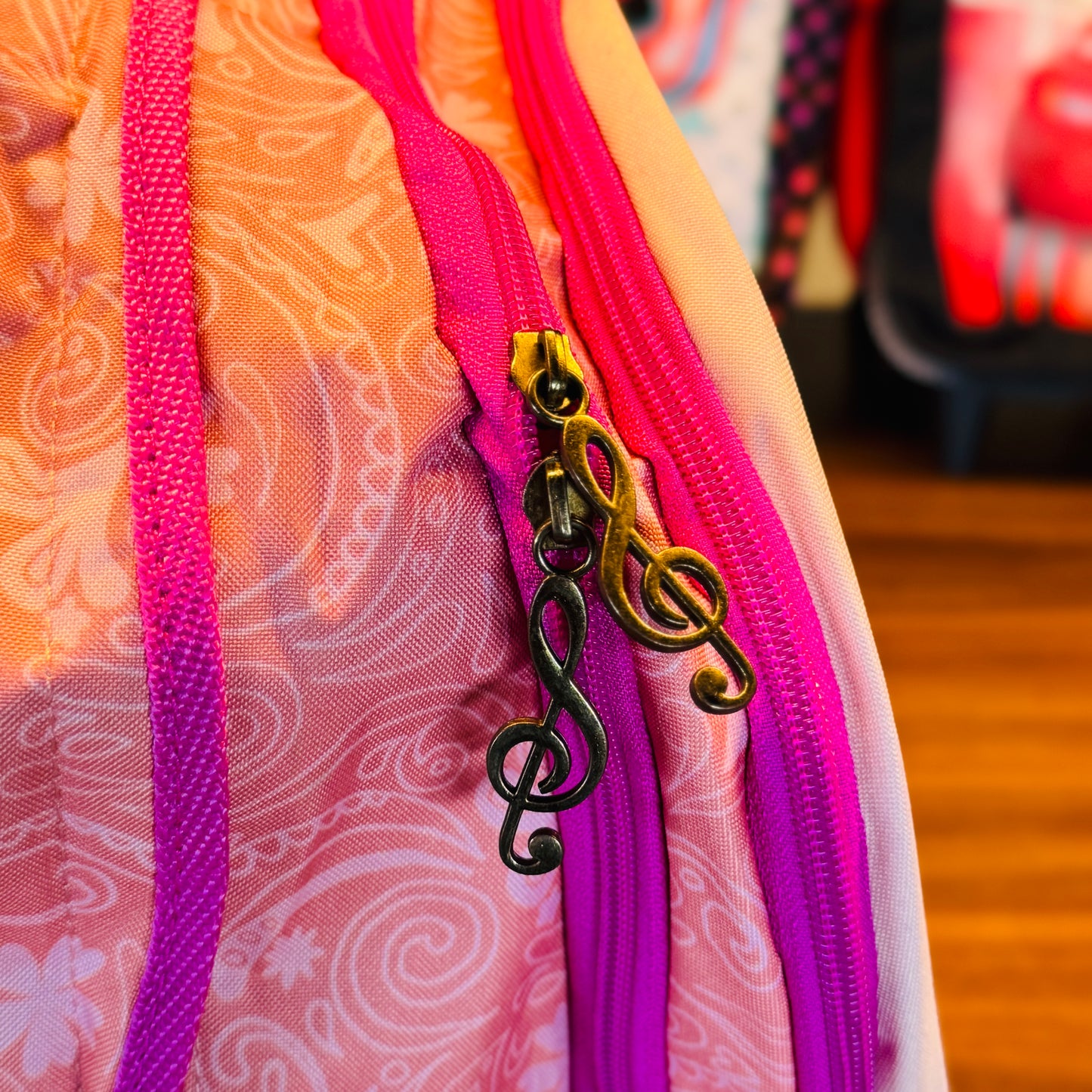 Large Backpack 3Compartments & 2Side Pockets