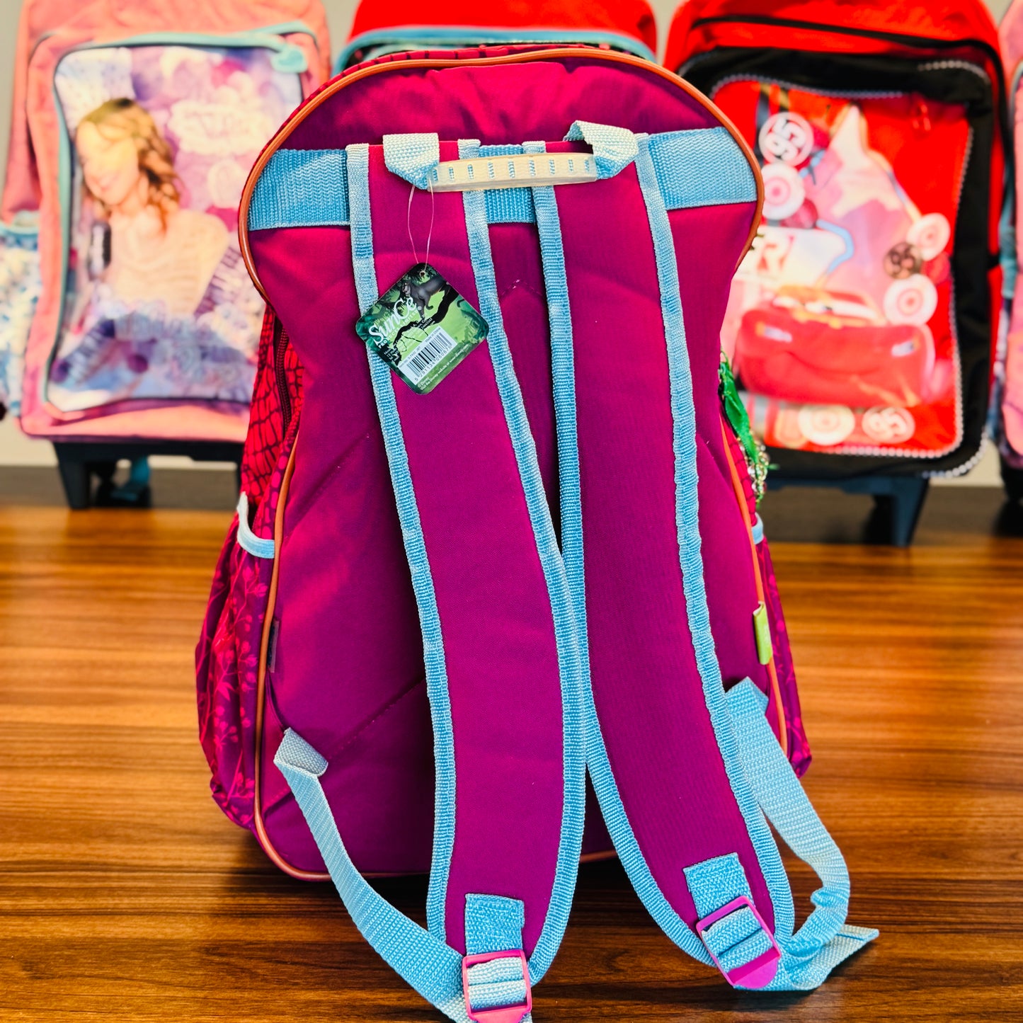 18" Large Backpack With 1 Compartment