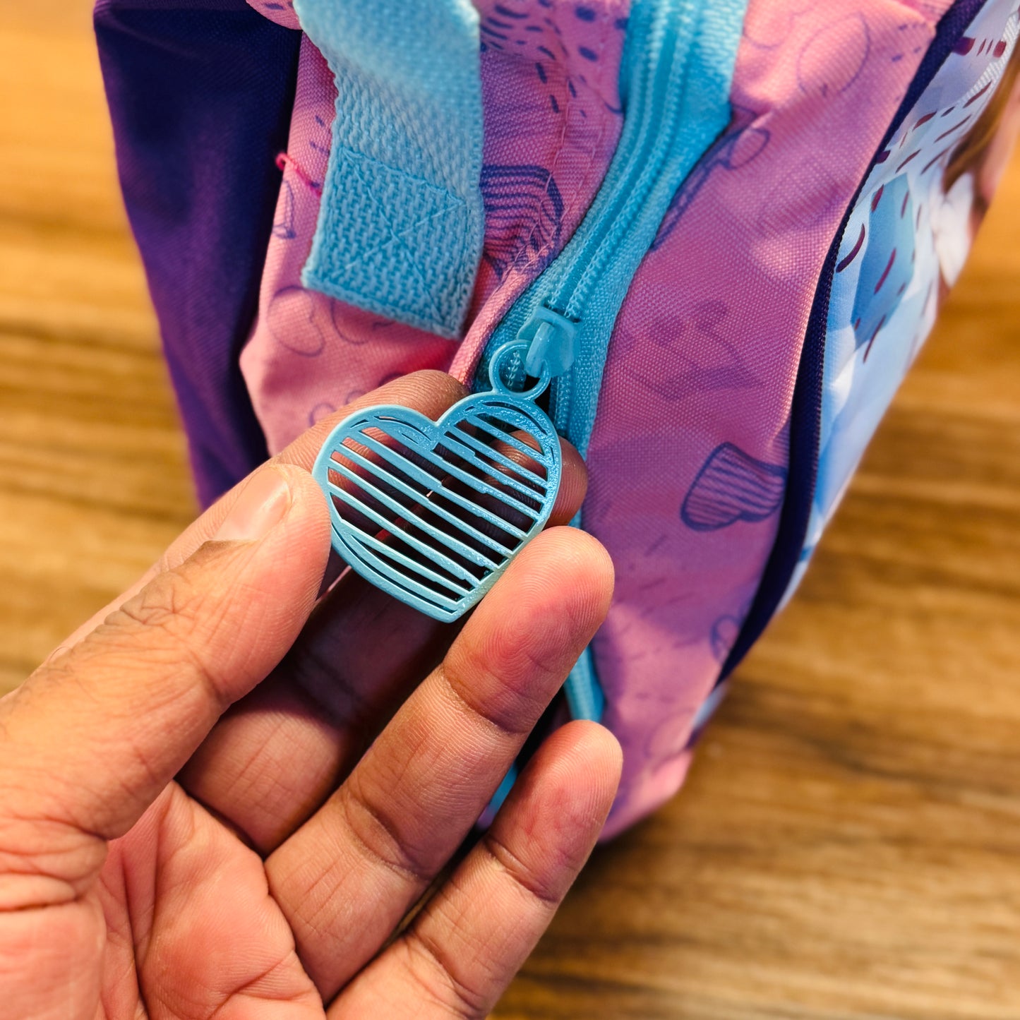 Insulated Lunch Tote With Strap (MOU)