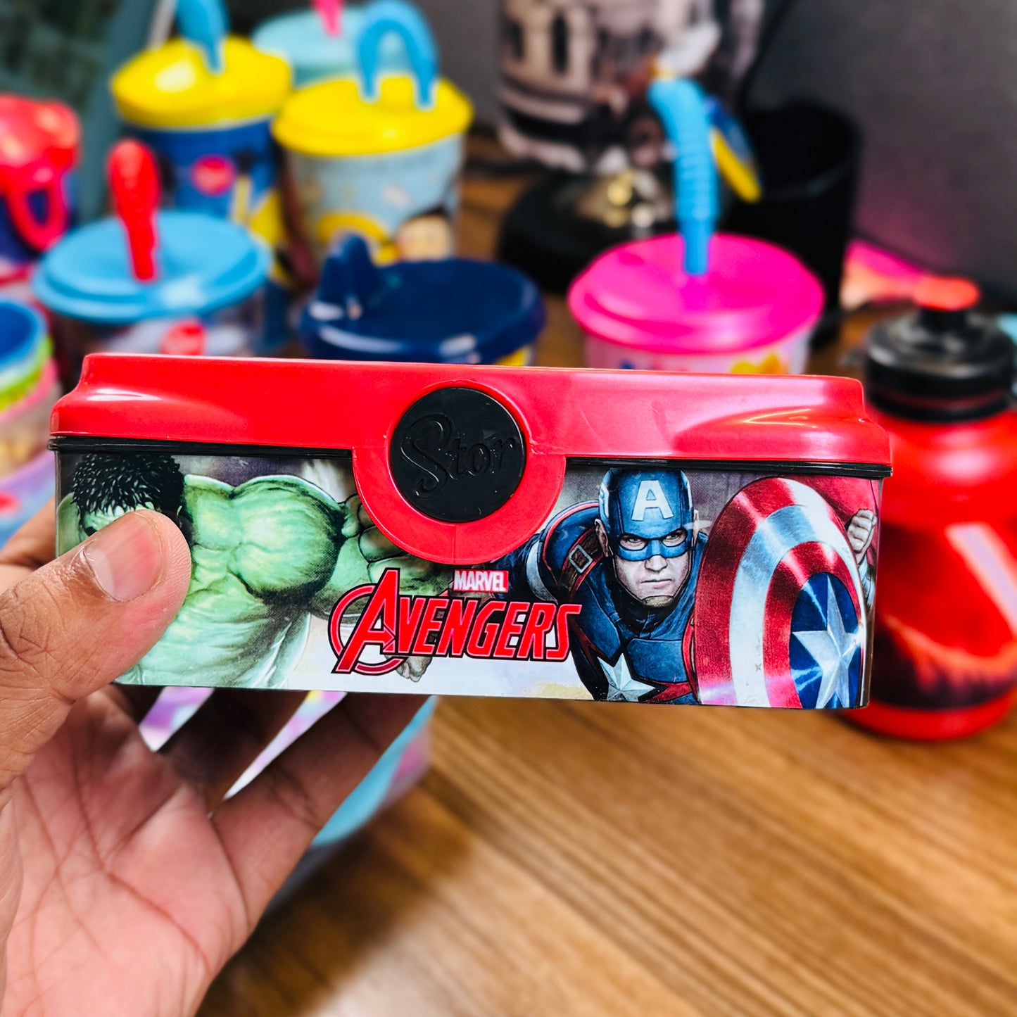 FULL DECO SANDWICH BOX AVENGERS GALERY