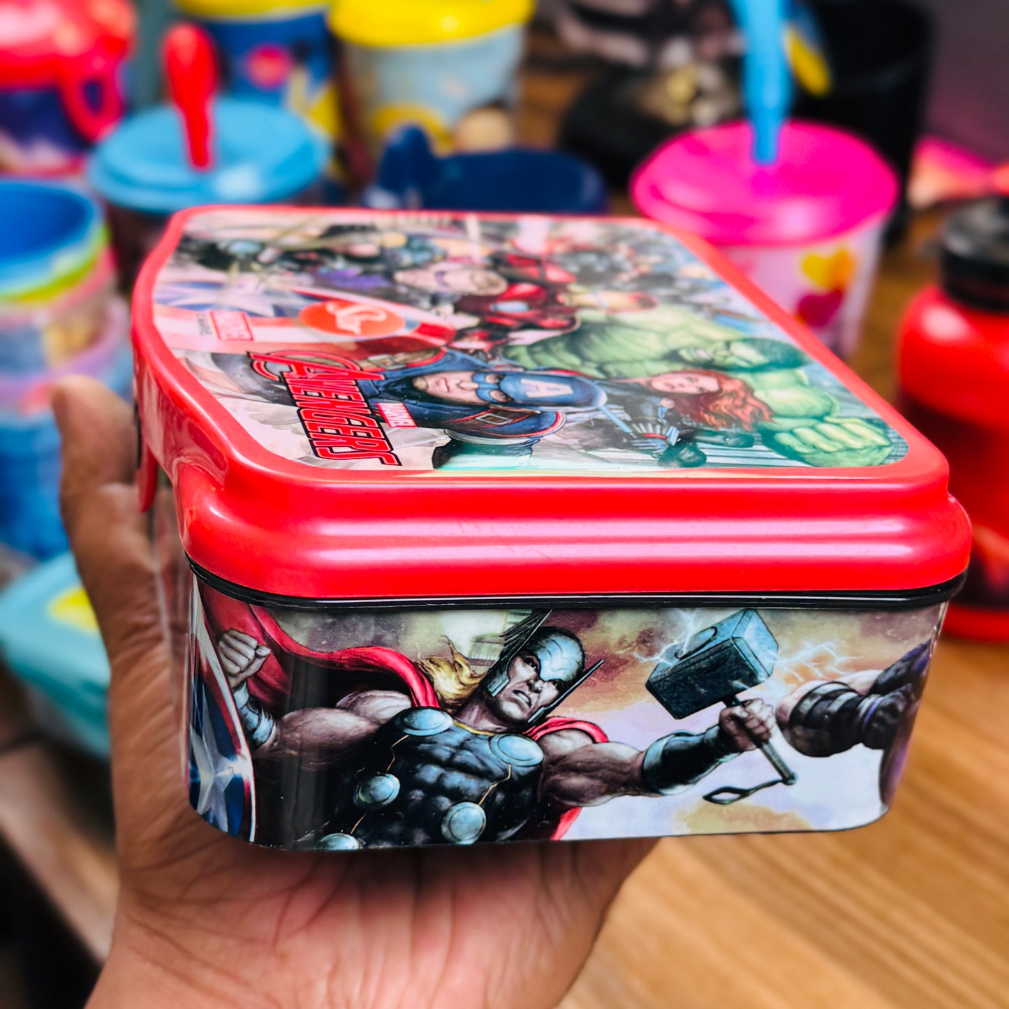 FULL DECO SANDWICH BOX AVENGERS GALERY
