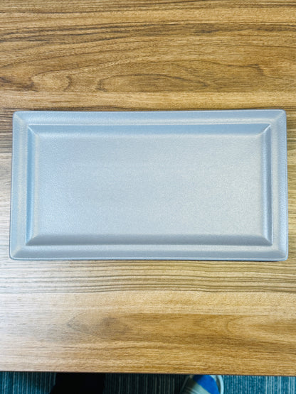 Neofusion Gray Flat Rect. 38 X 21 Cm