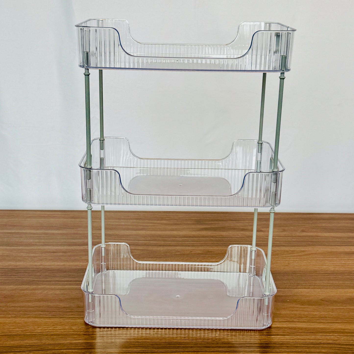 Hiva Three Oors Shelves